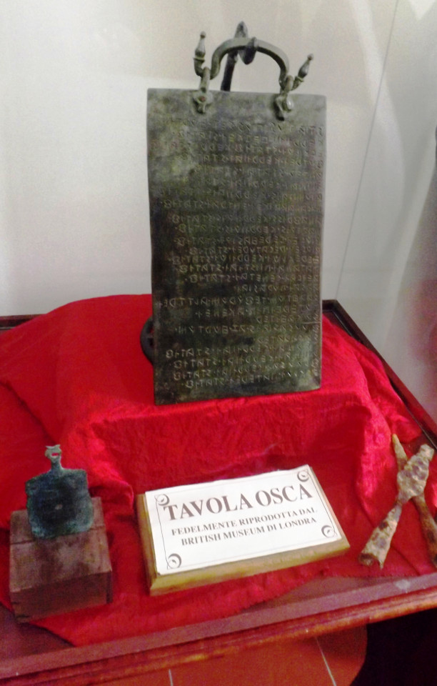 'ndocciata di Agnone | Copia della Tavola Osca a Palazzo San Francesco di Agnone. L’originale è al British Museum di Londra