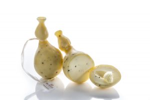 Manteca con tartufo nero in scaglie, formaggi con tartufo, Caseificio Di Nucci